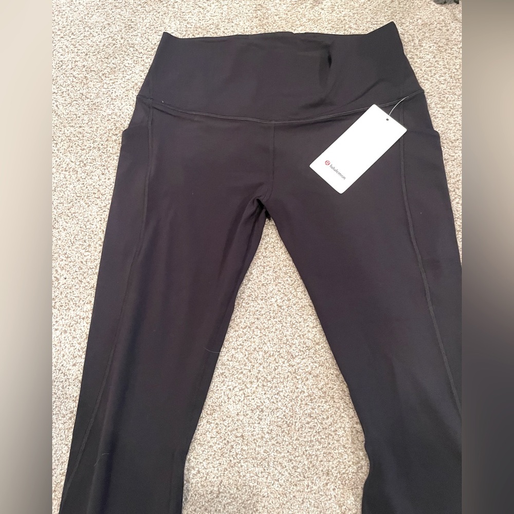 New with tags lululemon HR Align with pockets